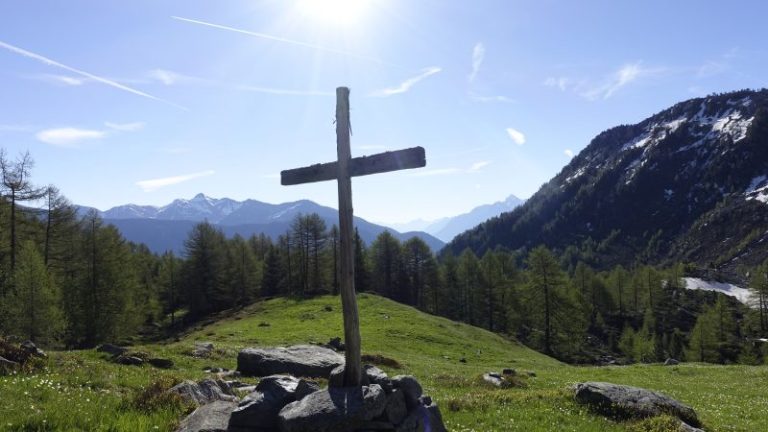 Lire la suite à propos de l’article Mont Charvet