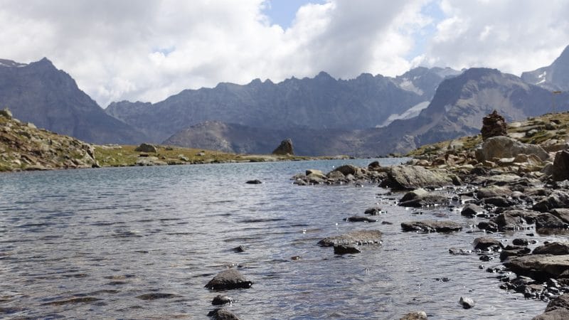 Lire la suite à propos de l’article Lac Mort-lac Long