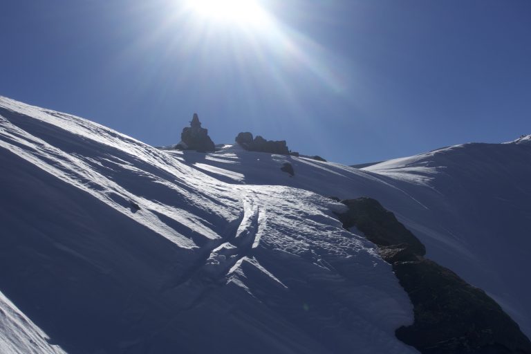 Lire la suite à propos de l’article Col Leynir