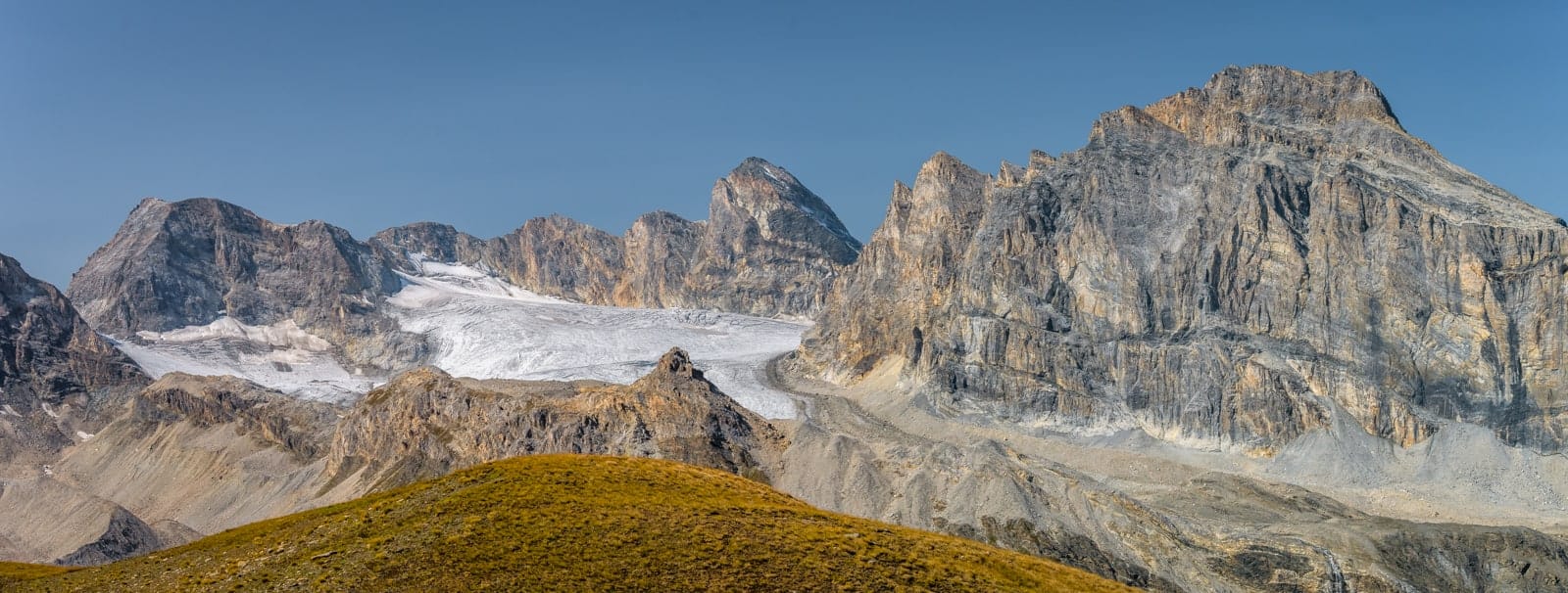 Lire la suite à propos de l’article Punta Rosset-Grand Vaudala (traversée)