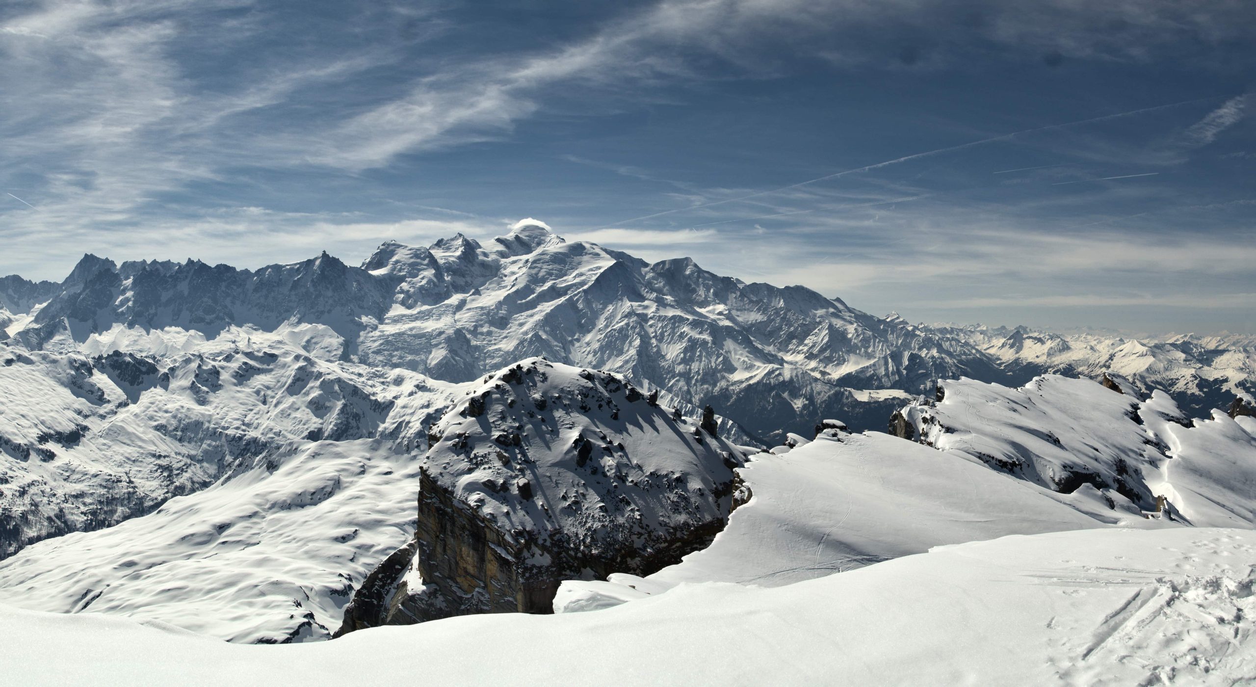 Lire la suite à propos de l’article Pointe de la Mitraille 2741m