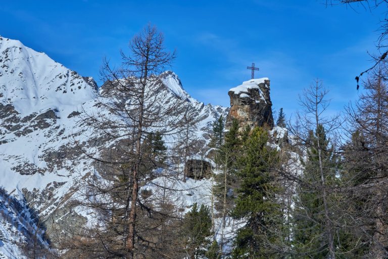 Lire la suite à propos de l’article Punta Percia (sommet sud)